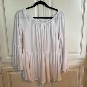 KIMCHI BLUE Urban Outfitters White Peplum Bell Sleeves Boho Top ~ Womens Medium